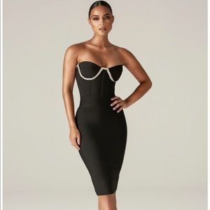 Alieva "Silvia" Bodycon dress in black